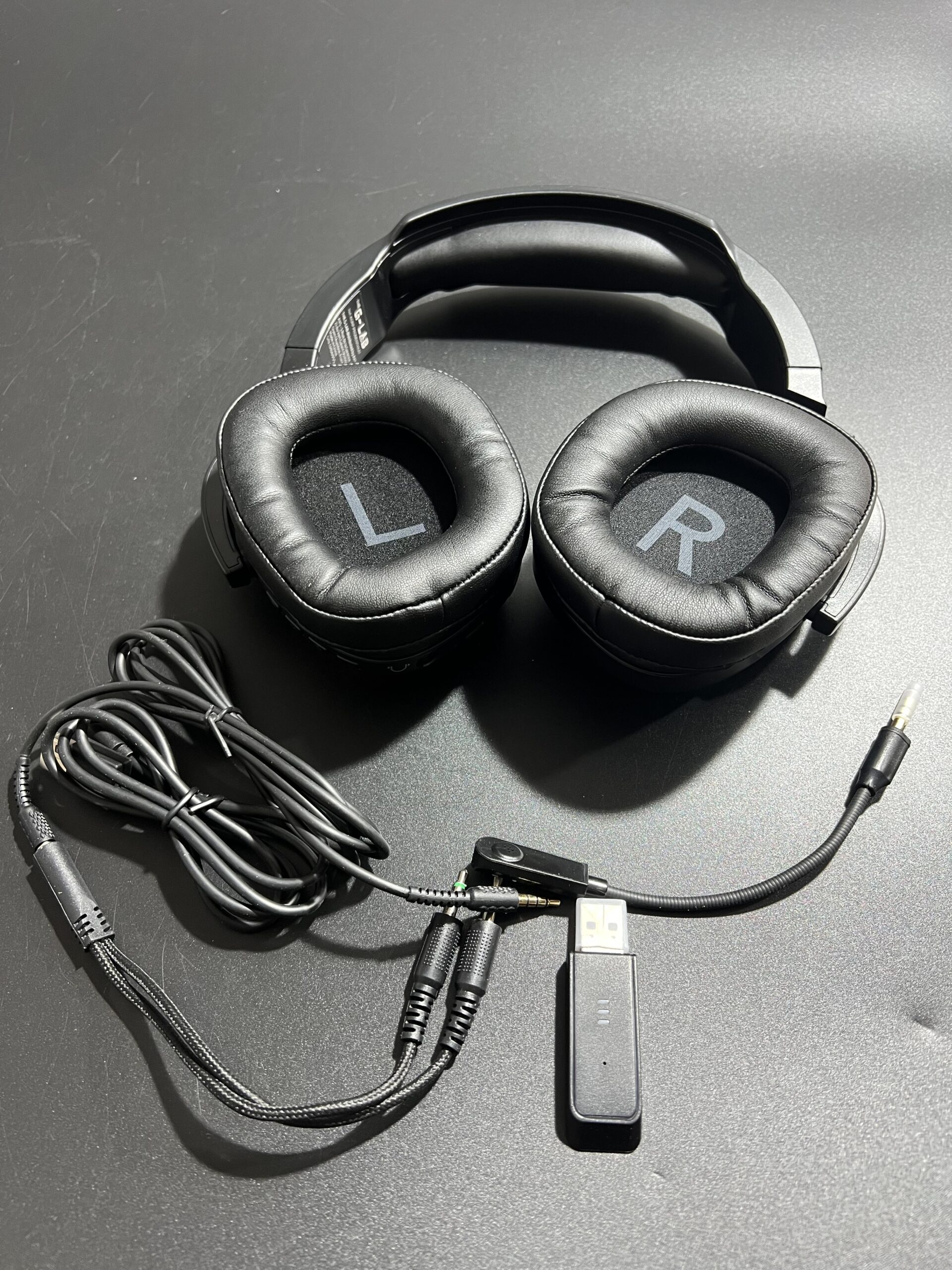 The G-LAB - Korp Promenthium - Bezprzewodowy zestaw słuchawkowy do gier do Ps4/Ps5/Pc - Bezprzewodowy zestaw słuchawkowy dla graczy o niskim opóźnieniu - Podświetlenie RGB - Wysokiej jakości dźwięk PATB 30 The G-LAB - Korp Promenthium - Bezprzewodowy zestaw słuchawkowy do gier do Ps4/Ps5/Pc - Bezprzewodowy zestaw słuchawkowy dla graczy o niskim opóźnieniu - Podświetlenie RGB - Wysokiej jakości dźwięk PATB 30